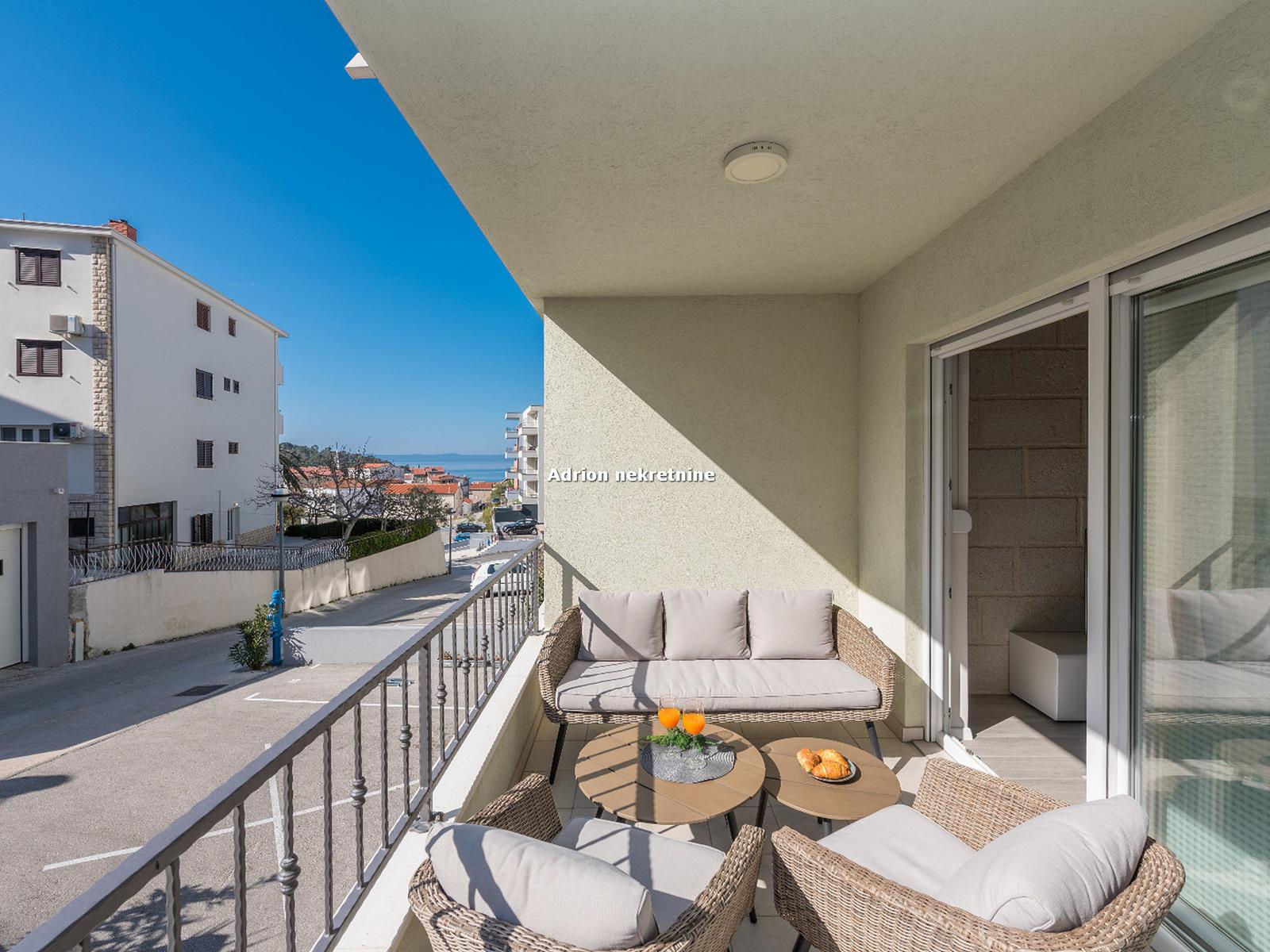 Two bedroom apartment in Makarska for sale 