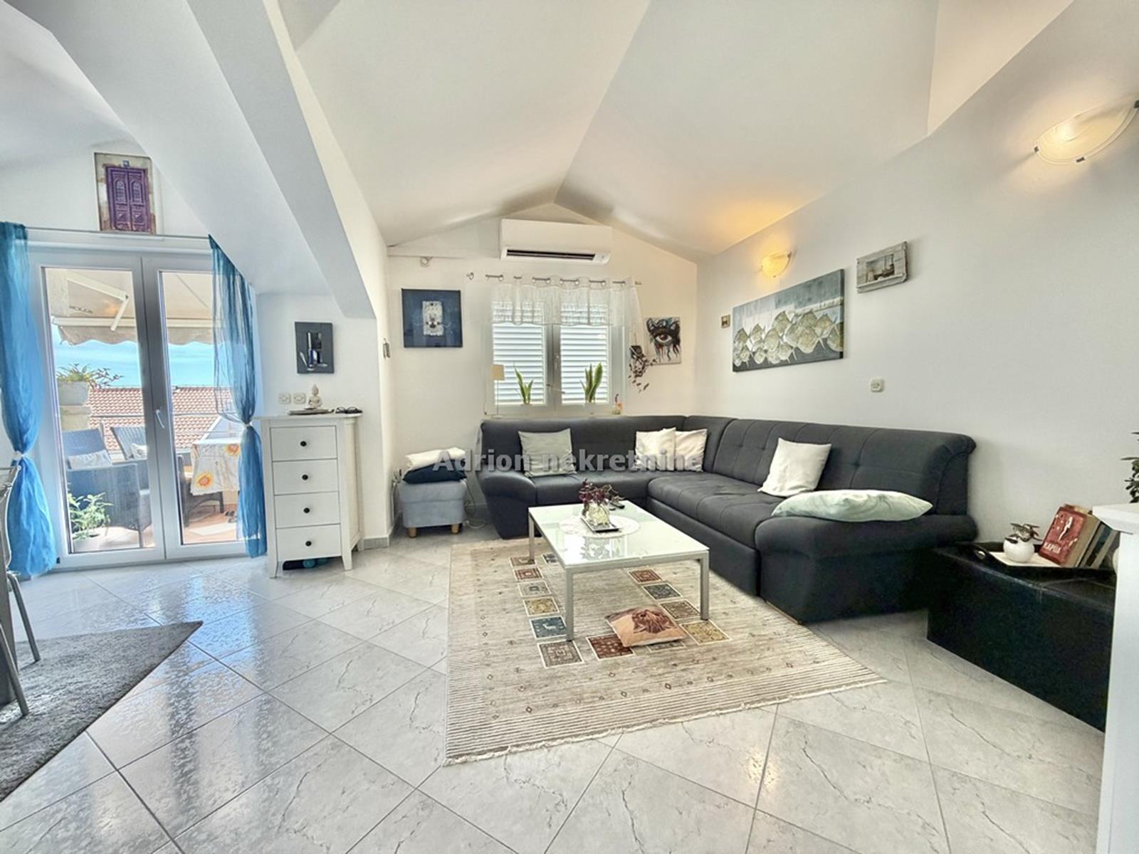 Apartments in Makarska