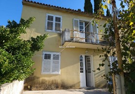 kuća u Baškoj Vodi