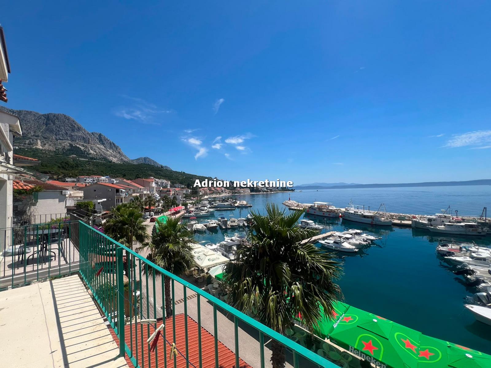 kuća prvi red uz more Podgora