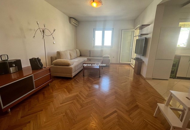 two bethrom apartment in Makarska